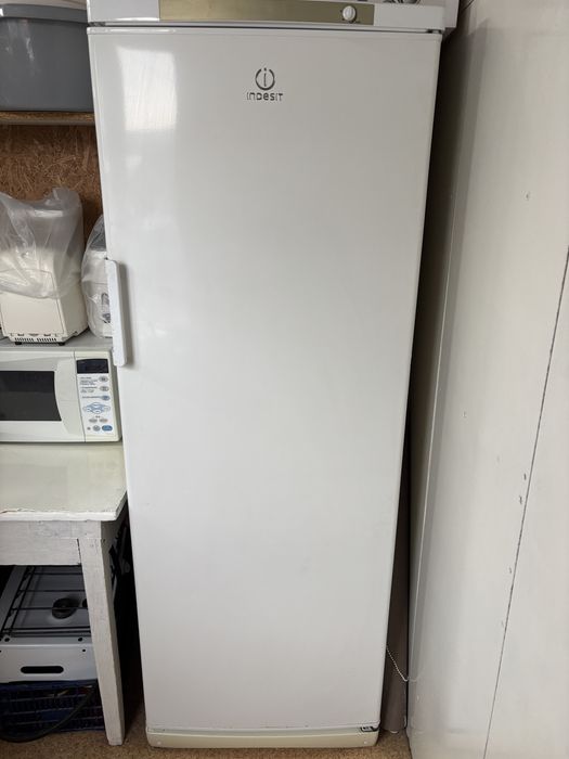 Морозилка Индезит