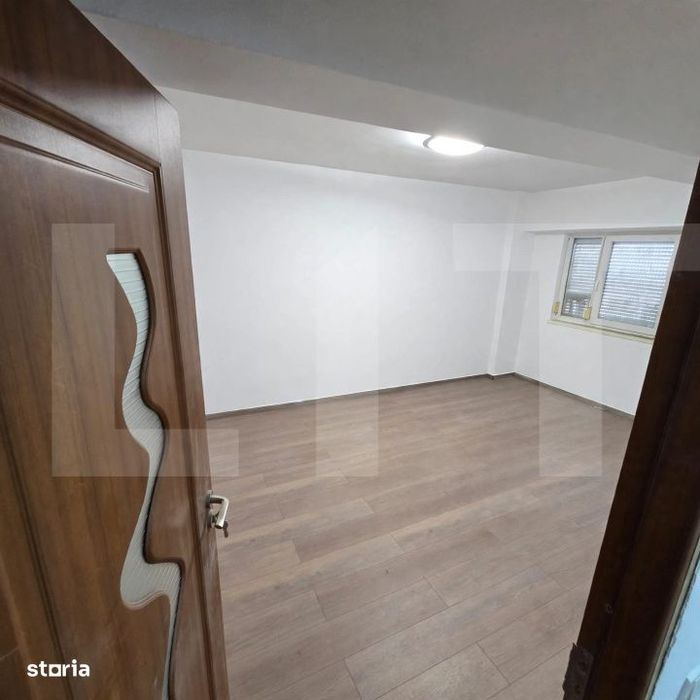 Apartament 2 camere decomandat, 54 mp, etaj 2, zona centrala Bals –