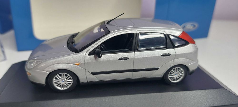 Умалени модели на реални коли