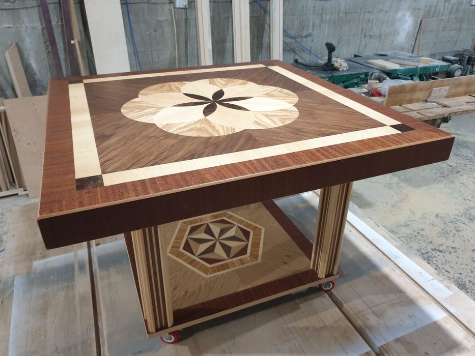 Столик, Ручная Работа. 1 экземпляр в Мире