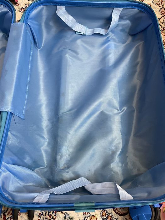 Детские чемоданы с дефектами