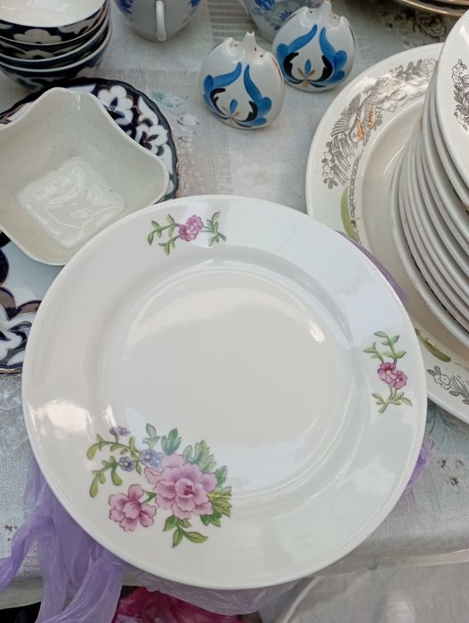 Тарелки,чашки,пиалы