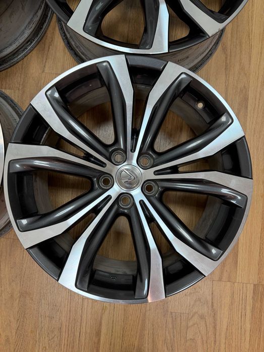 Оригинални Джанти Lexus 20"