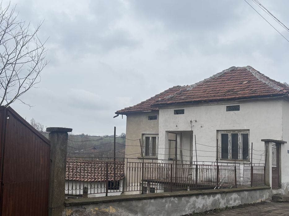 Продава се Къща в с. Писарово, Област Плевен - 220 кв.м за 37 €/кв.м - Снимка #5