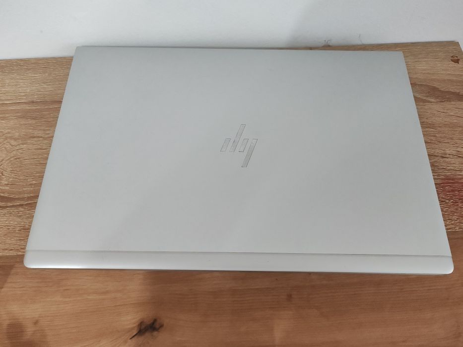 Vând laptop HP EliteBook 775