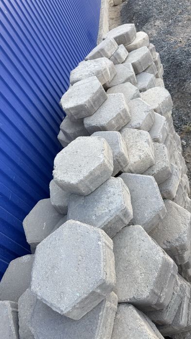 Брусчатка далаға