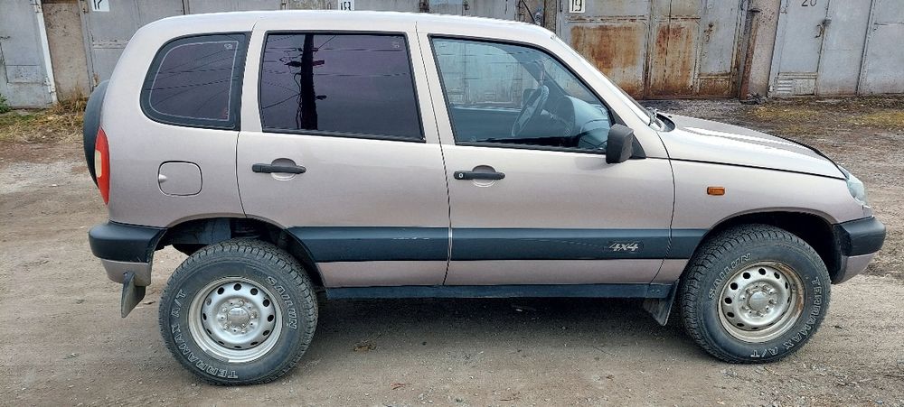 Продам нива шевроле