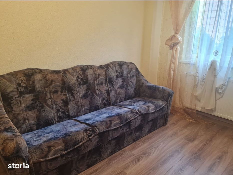 Inchiriez 3 camere Grivitei pet friendly cu parcare