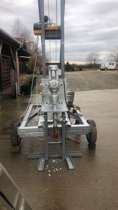 VAND masina de forat