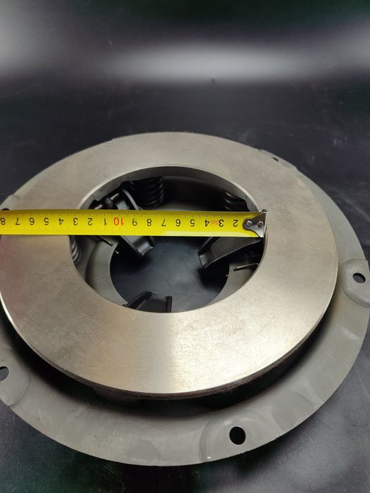 Корзина на маленький трактор