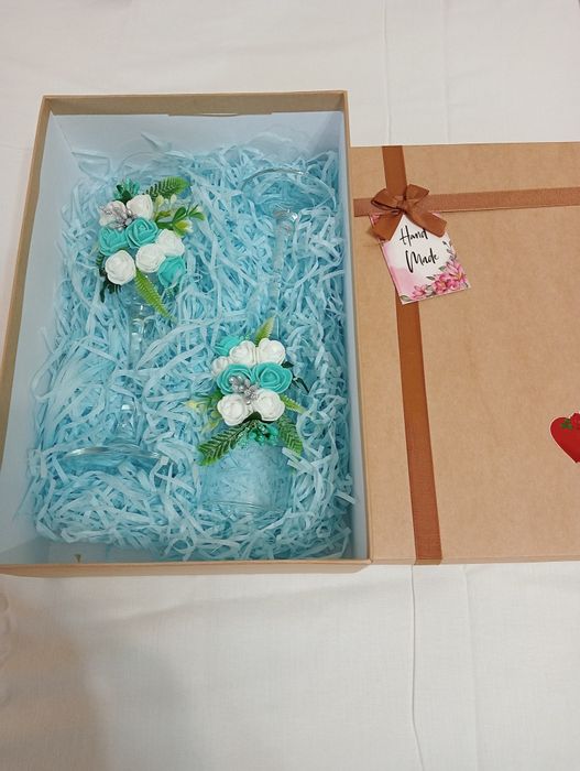 Продаются фужеры.