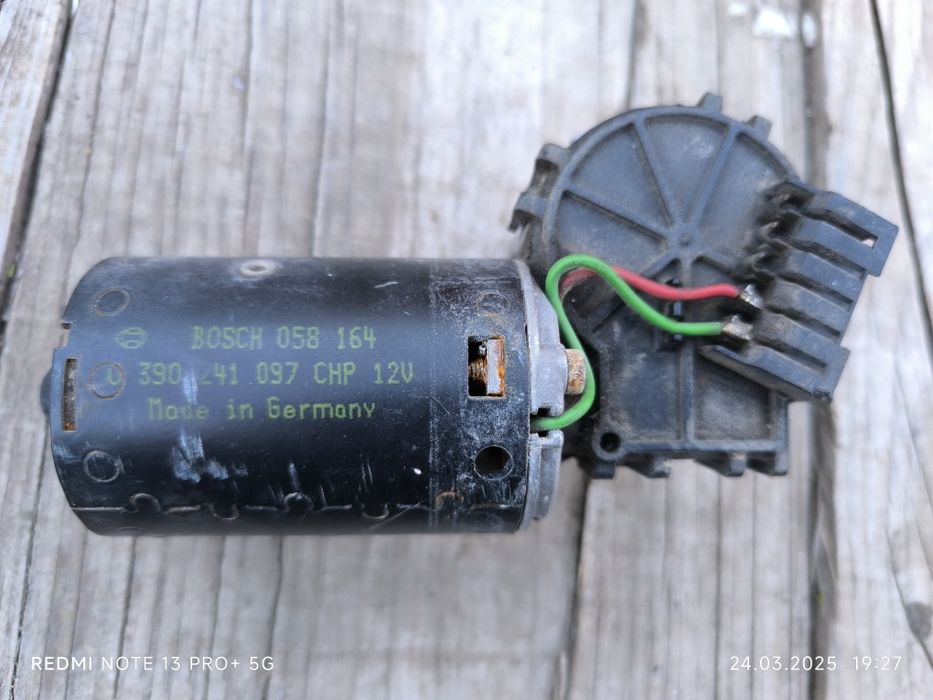 Продам запчасти Ауди 80