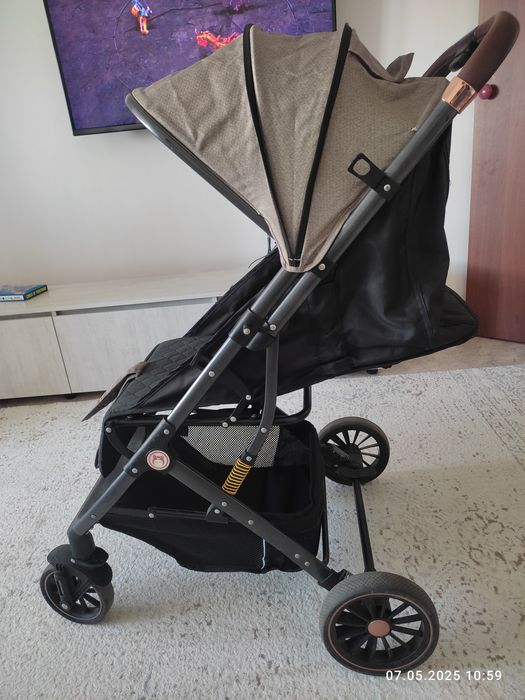Коляска детская в отличном состоянии