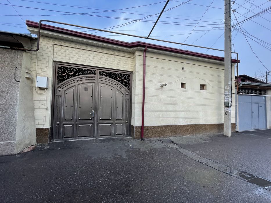 Продается дом в центре