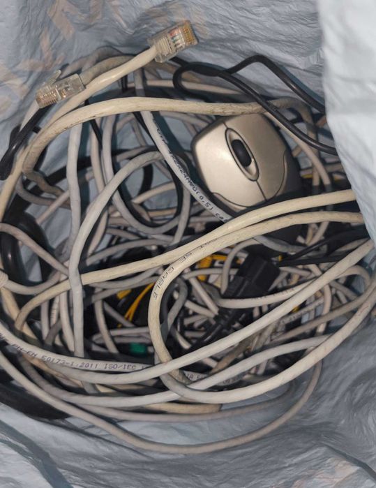 Строителни топлоизолационни материали и крепежи, депрон, фибран, дюбел