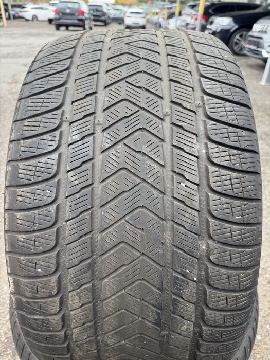 315/30/22///275/35/22 Pirelli scorpion