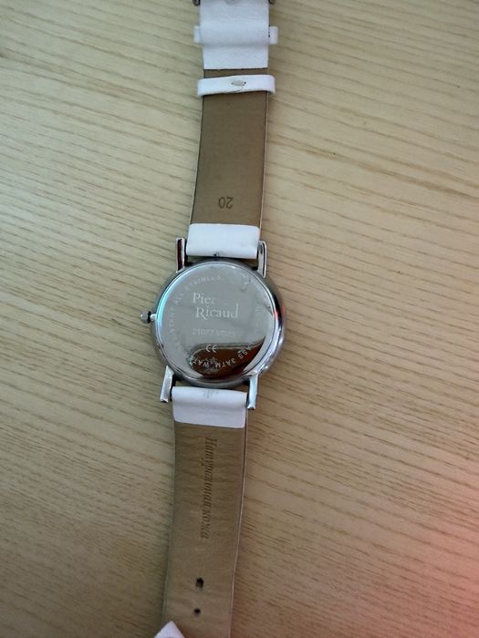 Часы Pierre Ricaud