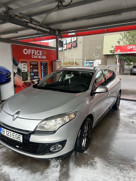 RENAULT Megane 2011 — imagine 2