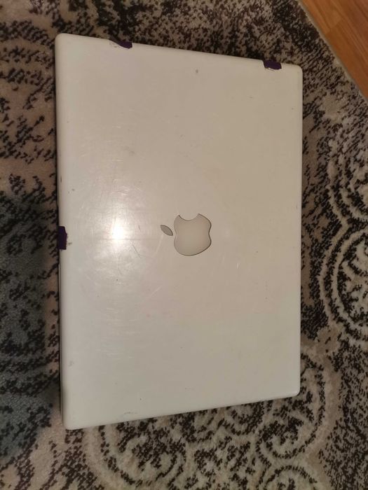 Ocazie Vând MacBook Apple cu incarcator