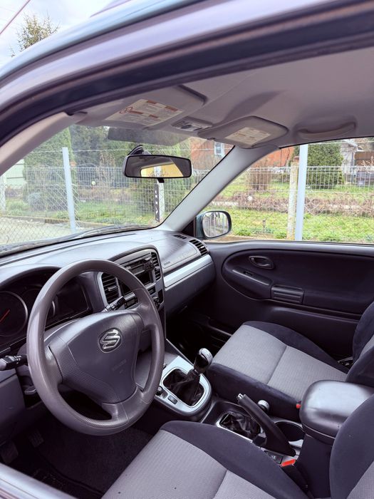 Suzuki Grand Vitara 1.6i 16V 4x4 Mic\Mare 2003