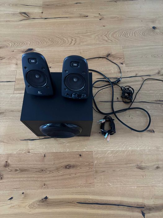 Компютърни тонколони LOGITECH Z623 2.1 THX