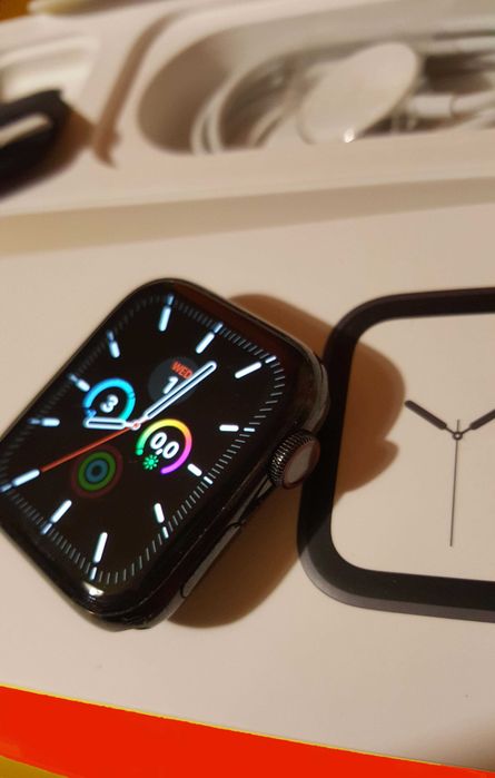 Apple Watch S4 GPS + Cellular, 44mm Stainless Steel