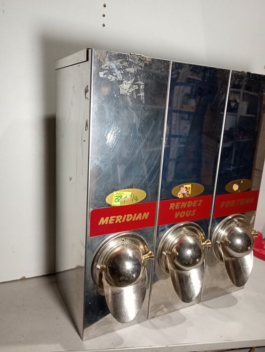 Mașină de măcinat cafea