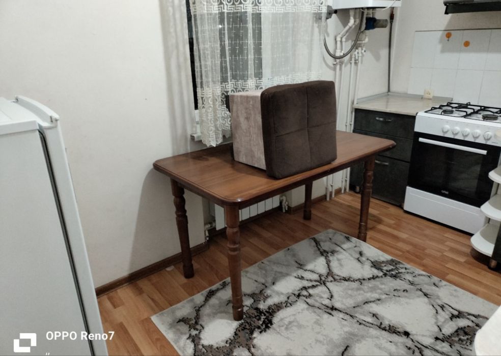 Срочна квартира сотилади сергели 6 А метро 2 чи бекат енида