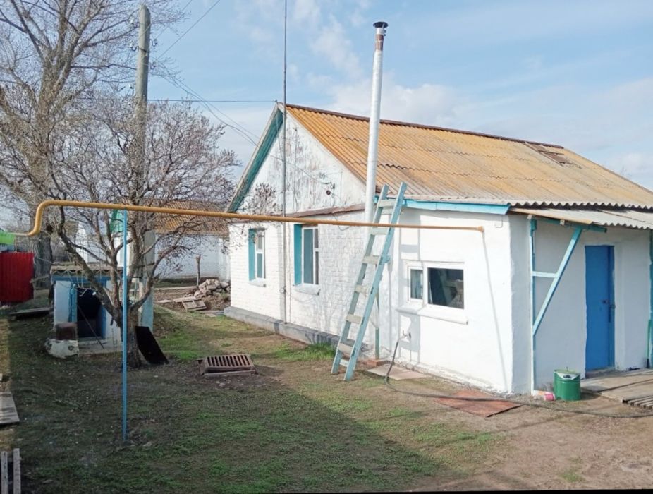 Продается дом в пос. Аксуат Теректинского района