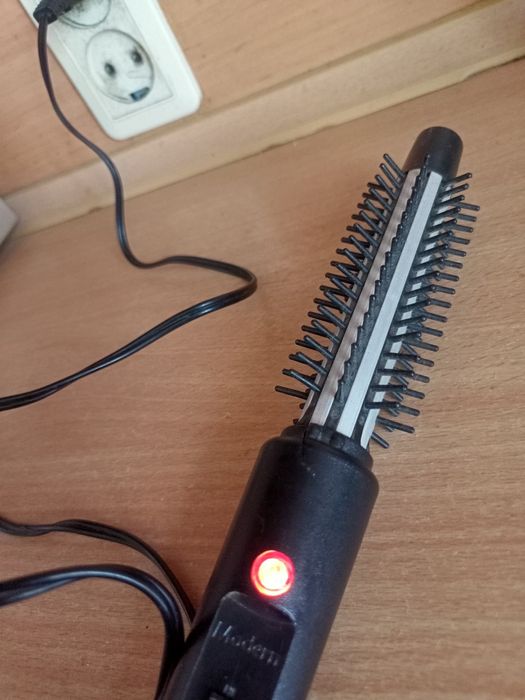 Электрорасчёска для укладки волос