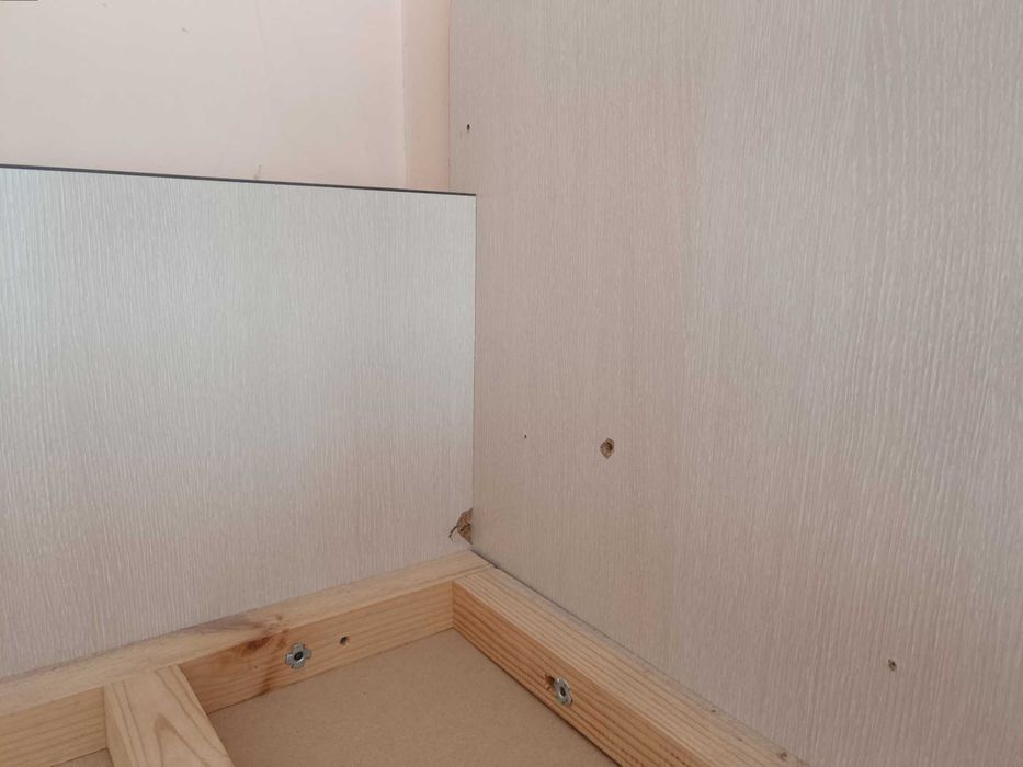 Продавам двуетажно легло