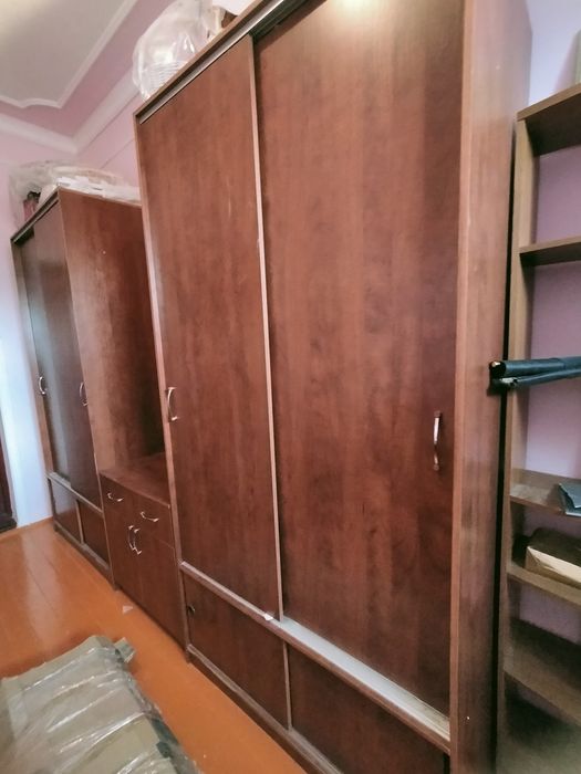 Мебель для спальни или прихожей