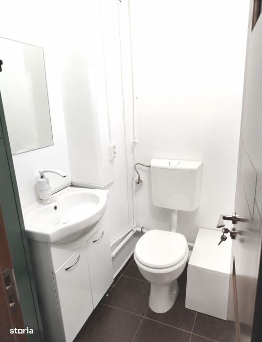 Apartament 3 camere Craiovita Noua