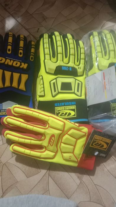 Продам перчатки рабочие