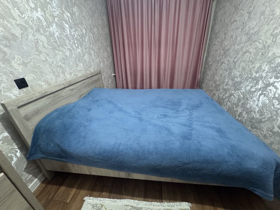 Продам спальный гарнитур торг