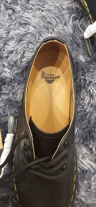 Мужское ботинки доктор мартина