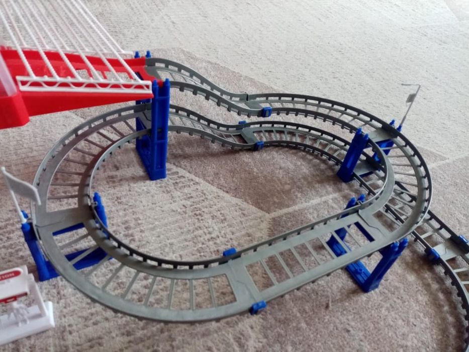 Продам автотрек детский