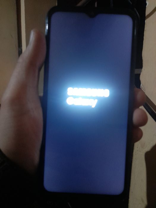 Samsung A12 sotiladi holati juda alo darajada
