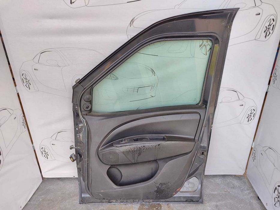 Usa Fata Dreapta Opel Combo D Comercial 2011–2017 / Cod OEM 95519731 (11T)