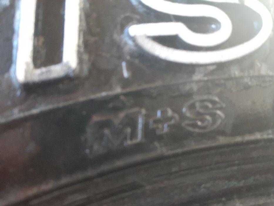 275×70×16 размерлі қыстық  3- дөңгелек сатылады.