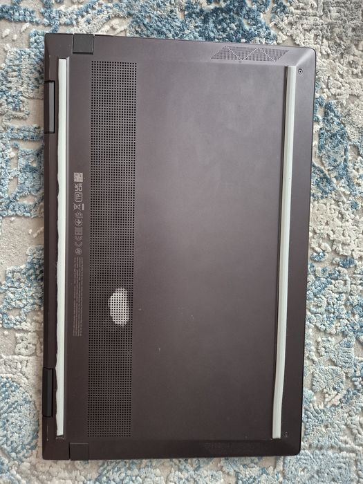 Продам ноутбук hp envy