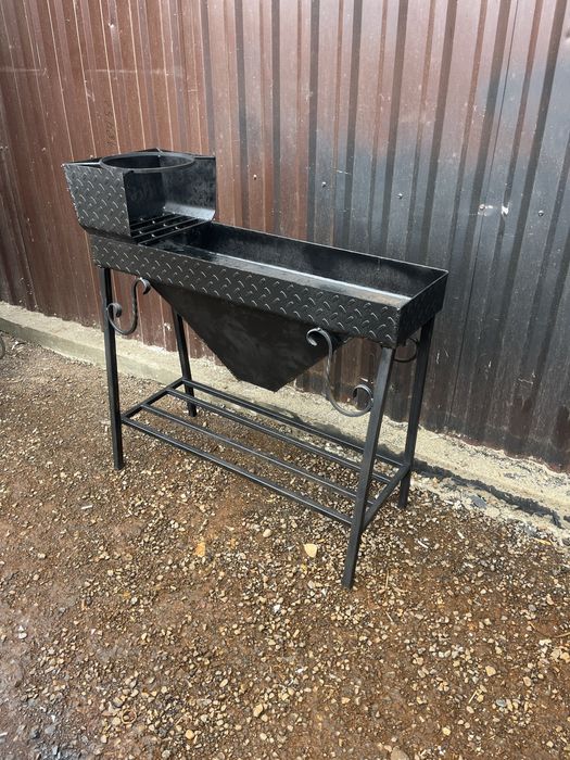 Мангал + место под казан