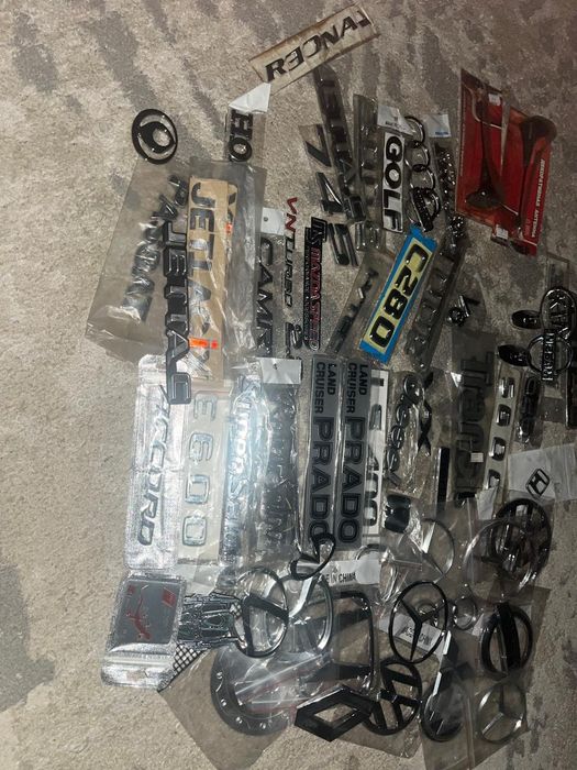 Продам шилдики для авто