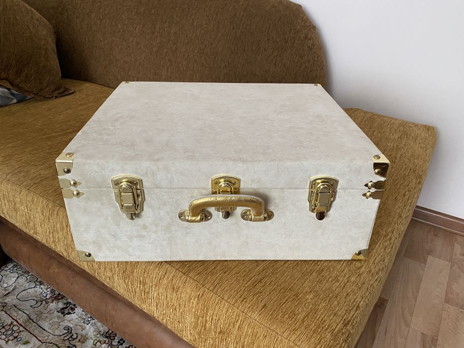 Сундуки для приданного