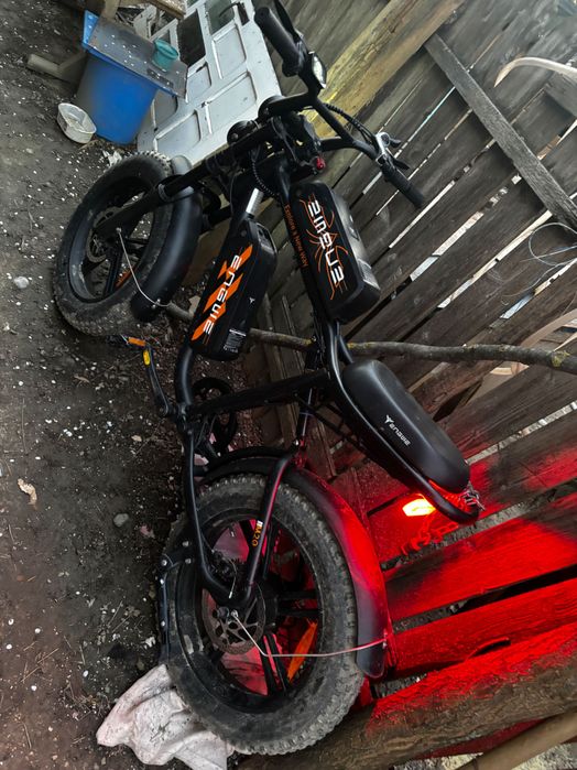 Bicicleta electrica engwe m20