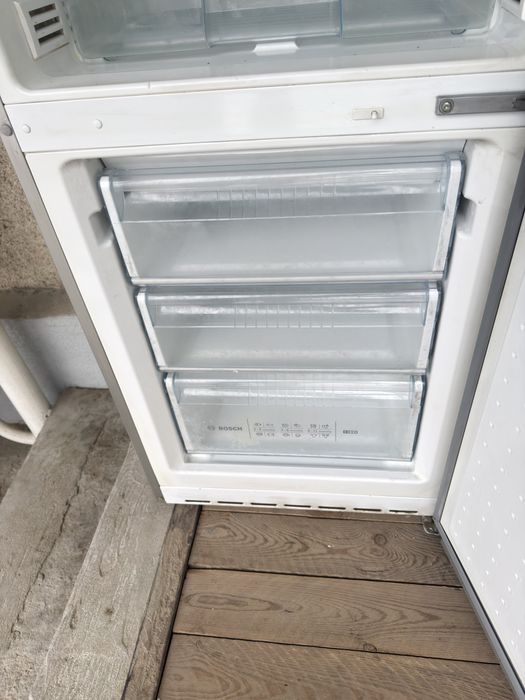 Холодильник Bosch