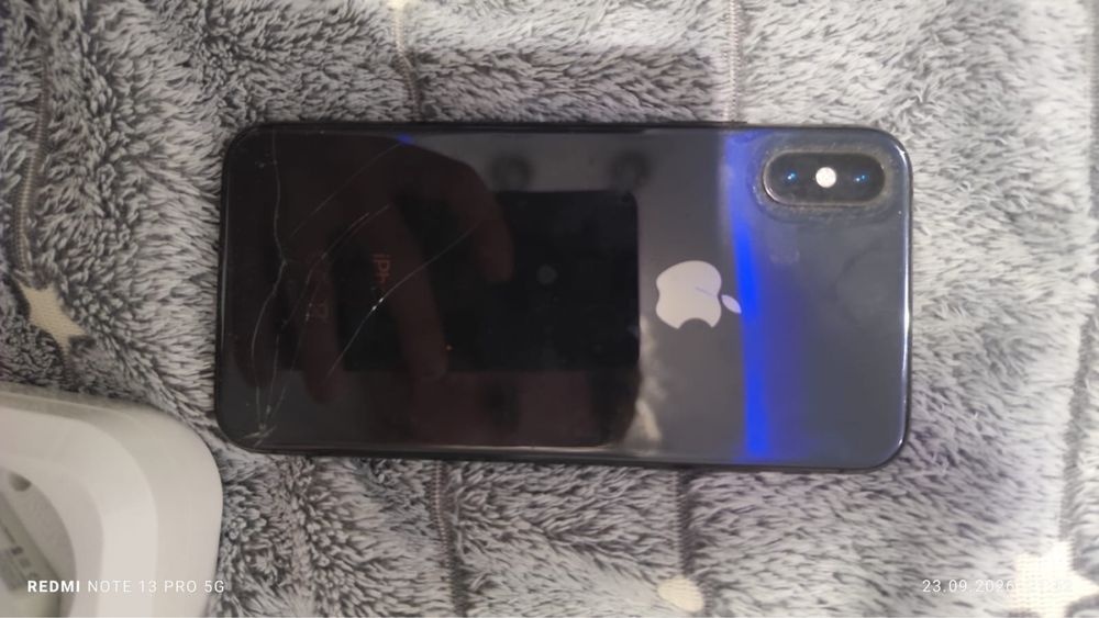 Iphone xs 64 face есть