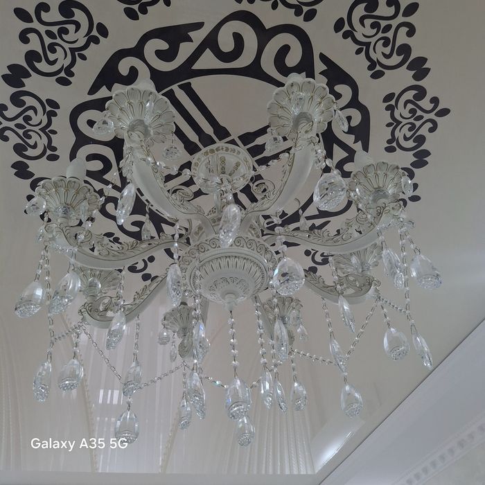 Люстра екеуі  10 мың теңге