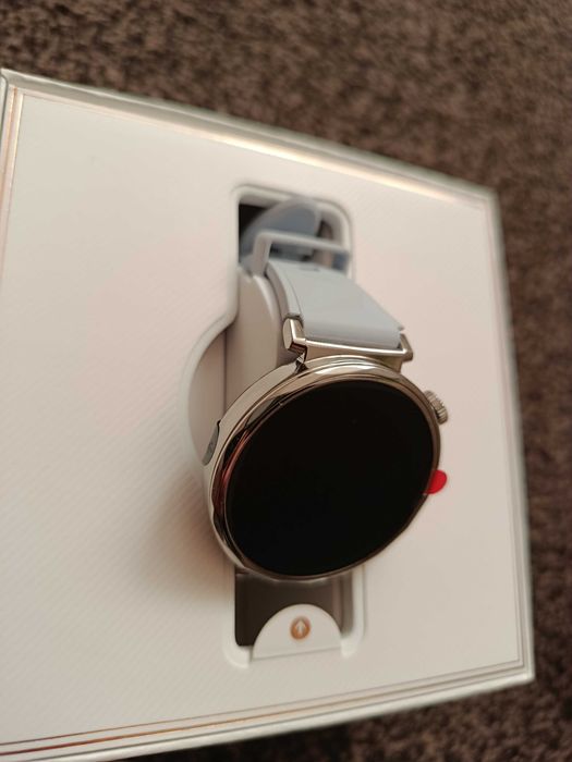 Часовник Huawei watch GT 5