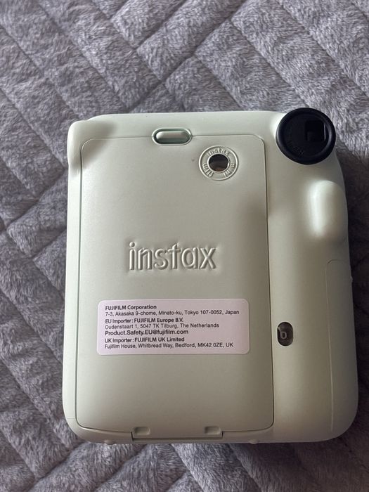 instax 12 mini.